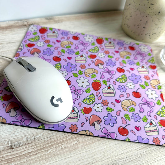 Girl Picnic Mousepad